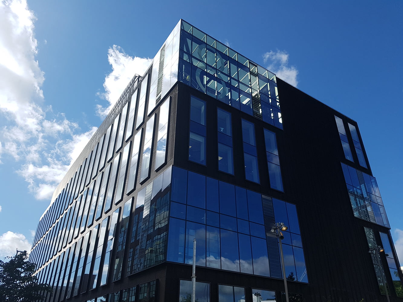 First Street Manchester Mancunia Expanded Metal